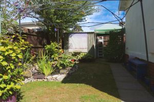 Photo 17- click for photo gallery